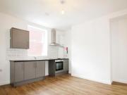 2 Bedroom End Of Terrace House For Rent In Beeston, Leeds