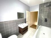 2 bedroom end of terrace house for rent in Chigwell...