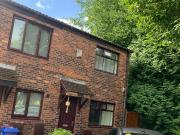 2 bedroom end of terrace house for rent in Chime Bank,...