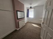 2 bedroom end of terrace house for rent in Colborn...