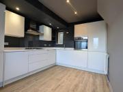 2 bedroom end of terrace house for rent in Dover Road,...