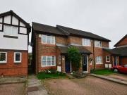 2 bedroom end of terrace house for rent in Elliott...