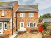 2 Bedroom End Of Terrace House For Rent In Harpenden,...