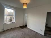 2 bedroom end of terrace house for rent in Jennetts...