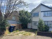 2 bedroom end of terrace house for rent in Kingsmead...