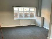 2 bedroom end of terrace house for rent in Louisa Street...