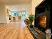 2 Bedroom End Of Terrace House For Rent In Melbourne