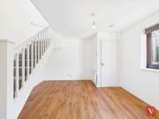 2 bedroom end of terrace house for rent in Mendelssohn...