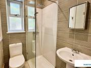 2 bedroom end of terrace house for rent in New Road...