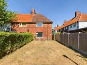 2 Bedroom End Of Terrace House For Rent In Nottingham,...