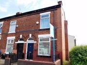 2 bedroom end of terrace house for rent in Old Chapel...