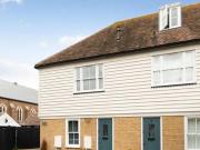 2 bedroom end of terrace house for rent in Oyster Mews...