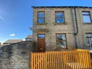 2 Bedroom End Of Terrace House For Rent In Quarmby