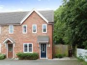 2 Bedroom End Of Terrace House For Rent In Reading,...