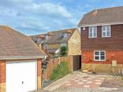 2 Bedroom End Of Terrace House For Rent In...