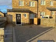 2 bedroom end of terrace house for rent in Spencer...
