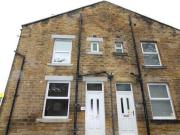 2 Bedroom End Of Terrace House For Rent In Stanningley,...