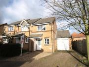 2 bedroom end of terrace house for rent in Steeple...