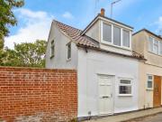 2 bedroom end of terrace house for sale