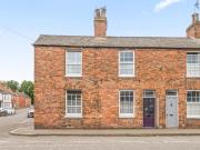 2 bedroom end of terrace house for sale