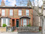 2 bedroom end of terrace house for sale