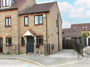 2 bedroom end of terrace house for sale