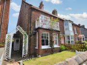 2 bedroom end of terrace house for sale