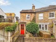 2 bedroom end of terrace house for sale