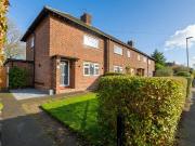 2 bedroom end of terrace house for sale in Beverley...