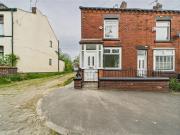 2 bedroom end of terrace house for sale in Cobden...