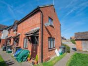 2 bedroom end of terrace house for sale in Colyers...