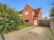 2 bedroom end of terrace house for sale in Eastern...