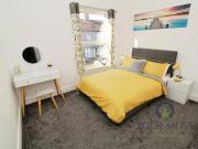 2 bedroom end of terrace house for sale in Fenlake Road,...