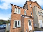 2 bedroom end of terrace house for sale in Grangemoor...