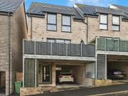 2 bedroom end of terrace house for sale in Hayward...