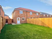2 bedroom end of terrace house for sale in Hurdle...