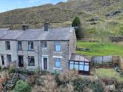 2 bedroom end of terrace house for sale in John Henry...
