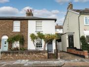 2 Bedroom End Of Terrace House For Sale In Leigh on sea 2 Bedroom End Of Terrace House For Sale In Leigh on sea