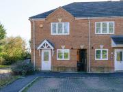 2 bedroom end of terrace house for sale in Little Horse...
