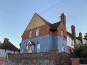 2 Bedroom End Of Terrace House For Sale In London