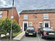 2 bedroom end of terrace house for sale in Maregreen...