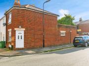 2 bedroom end of terrace house for sale in Middle...