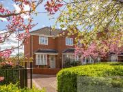 2 bedroom end of terrace house for sale in Middlewood...