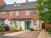 2 bedroom end of terrace house for sale in Monarch Way,...