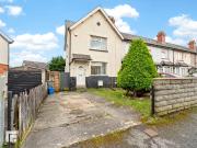 2 bedroom end of terrace house for sale in Pengwern...