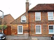 2 bedroom end of terrace house for sale in Pickford Road...