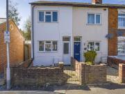 2 bedroom end of terrace house for sale in Reading,...
