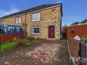 2 bedroom end of terrace house for sale in Rowallan...
