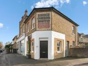 2 bedroom end of terrace house for sale in Station Road,...