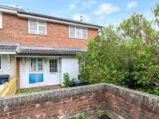 2 Bedroom End Of Terrace House For Sale In Stratone...